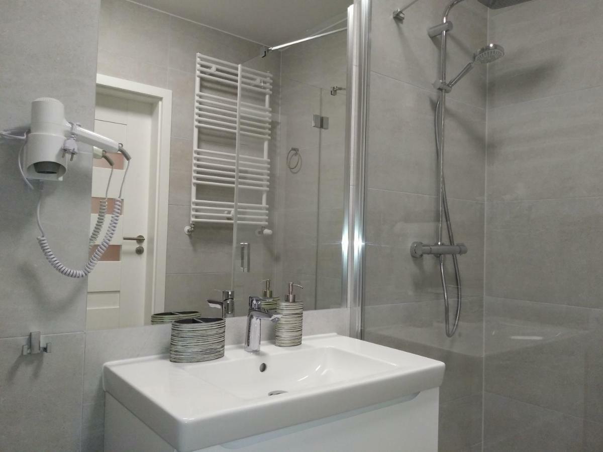 Apartament Z Wellness Nadmorskie Tarasy Kolobrzeg Exterior photo